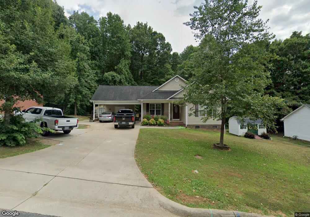 211 W Bailey St, Asheboro, NC 27203 - photo 1