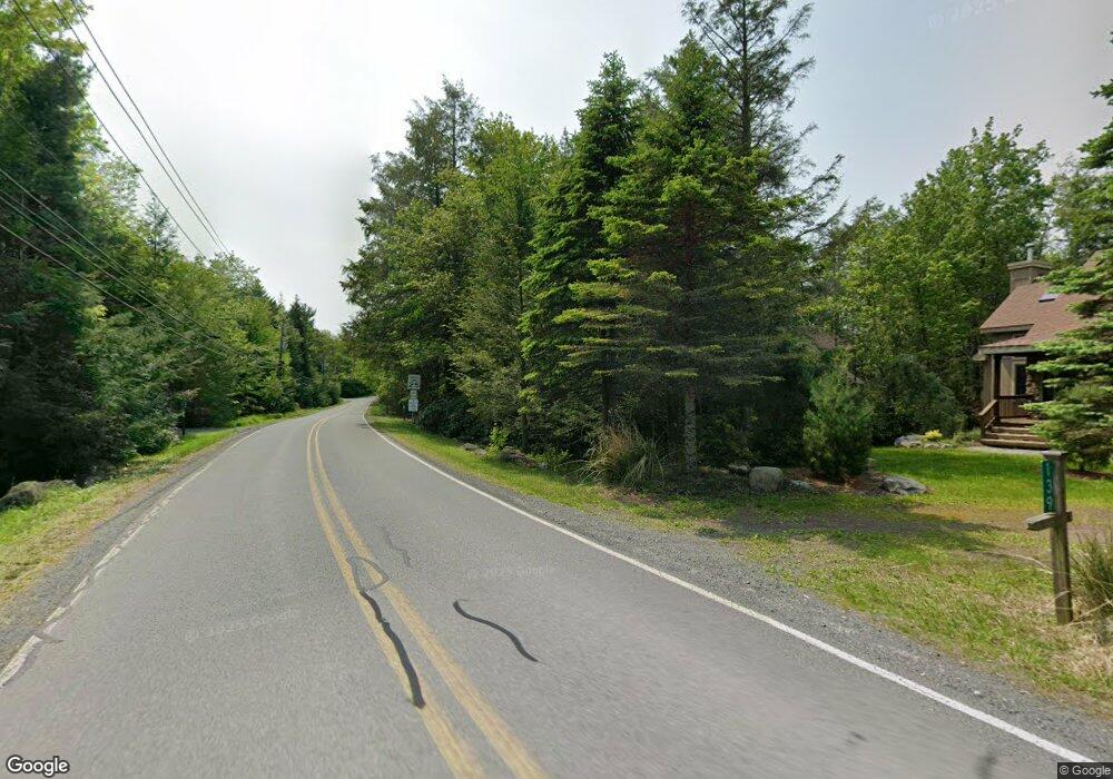 139 Tanglewood Dr, Pocono Pines, PA 18350 - photo 1