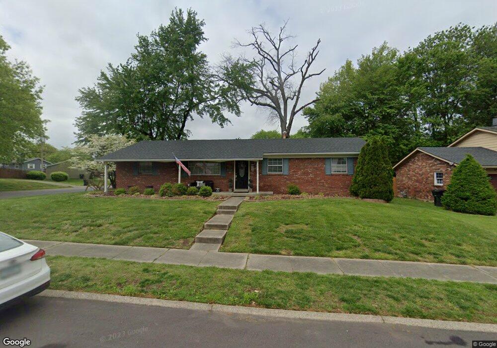 2707 Kaywood Dr, New Albany, IN 47150 - photo 1