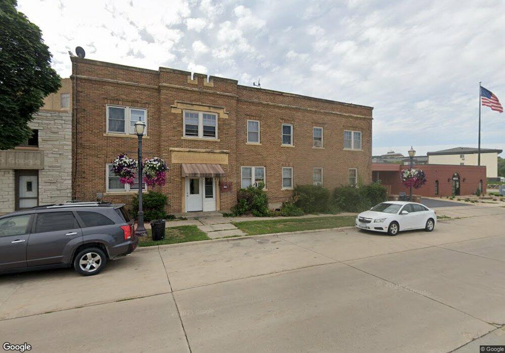 605 N Main St, Austin, MN 55912 - photo 1