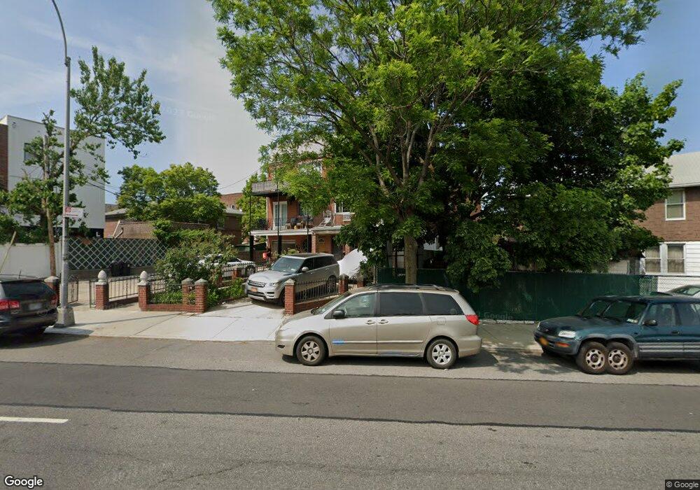 4717 Astoria Blvd, Astoria, NY 11105 - photo 1