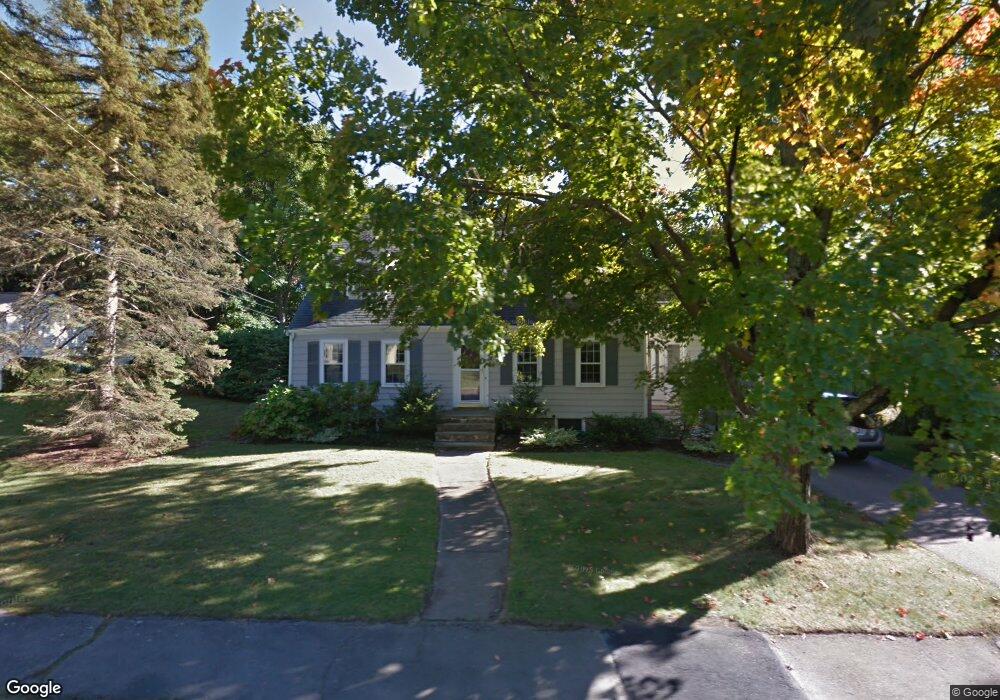 112 Highgate St, Needham, MA 02492 - photo 1