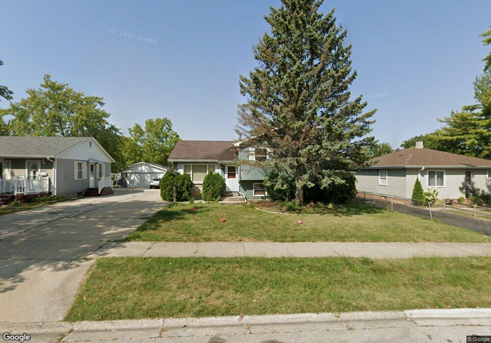 2612 W Cheyenne Rd, Waukegan, IL 60087 - photo 1