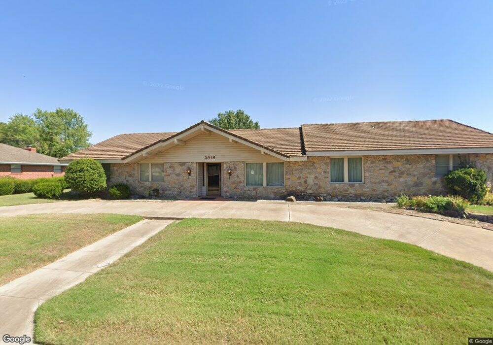 2918 Longridge Rd, Bartlesville, OK 74006 - photo 1