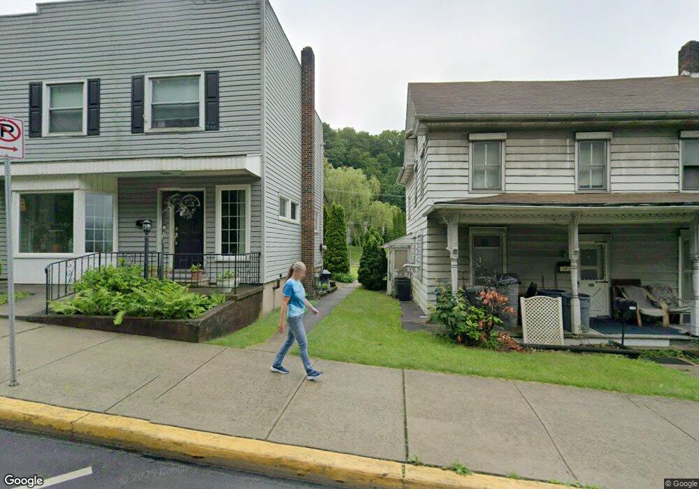 1223 4th St unit 1225, Slatington, PA 18080 - photo 1