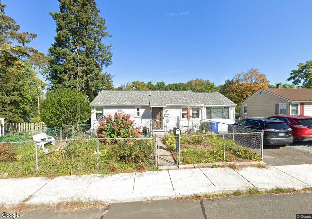 39 Wyoming Ave, Waterbury, CT 06706 - photo 1