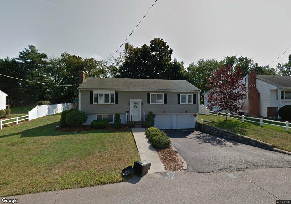 3 Longbow Rd, Stoneham, MA 02180 - photo 1