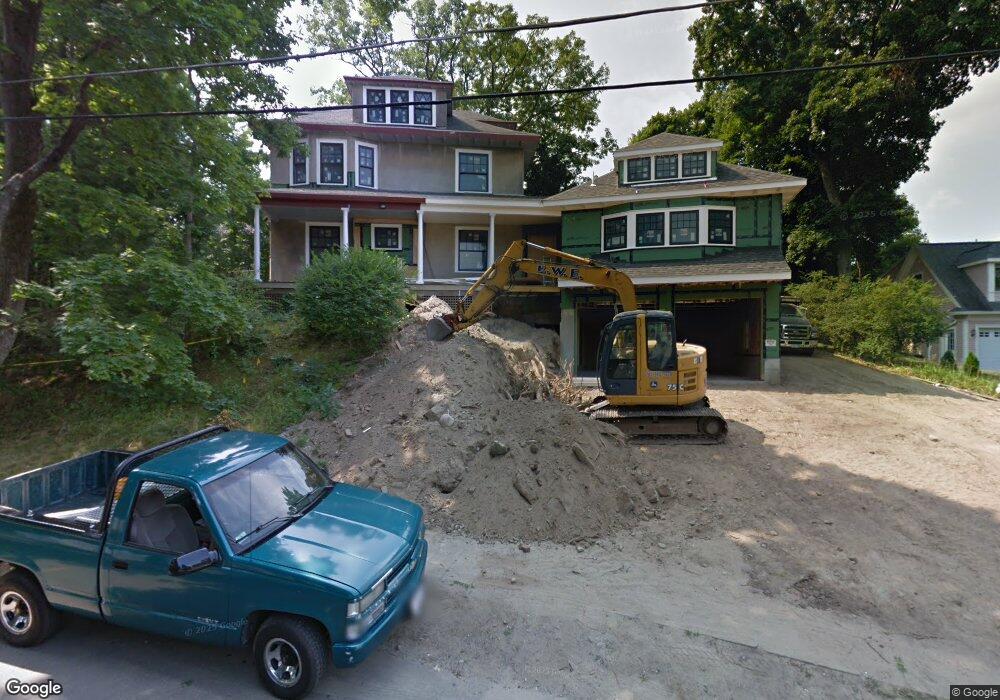 17 Crescent Rd, Winchester, MA 01890 - photo 1