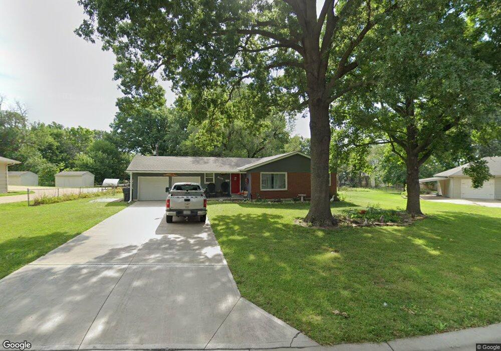 6129 Westgate St, Shawnee, KS 66216 - photo 1
