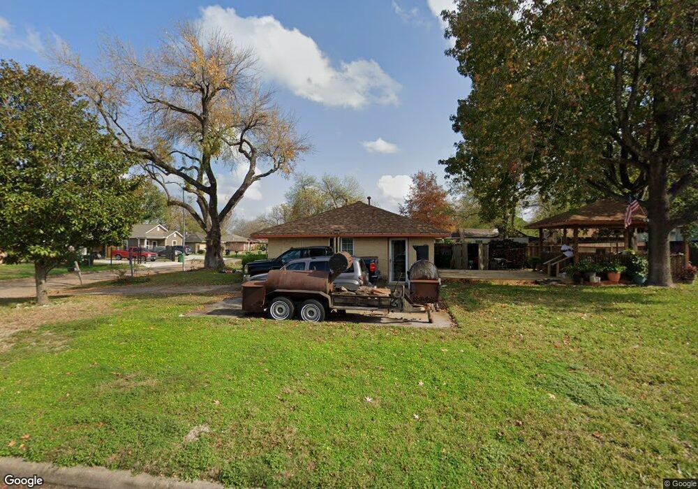 871 Grenshaw St, Houston, TX 77088 - photo 1