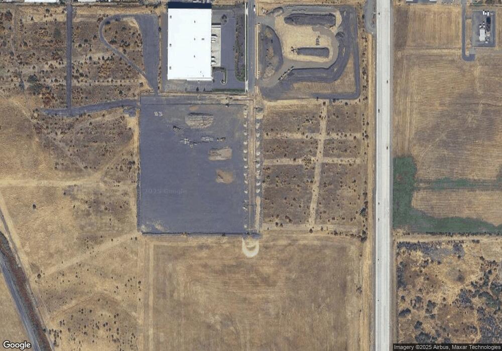 4670 Industry Dr, Medford, OR 97502 - photo 1