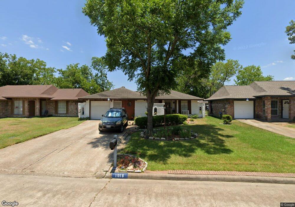 1918 Bunzel St, Houston, TX 77088 - photo 1