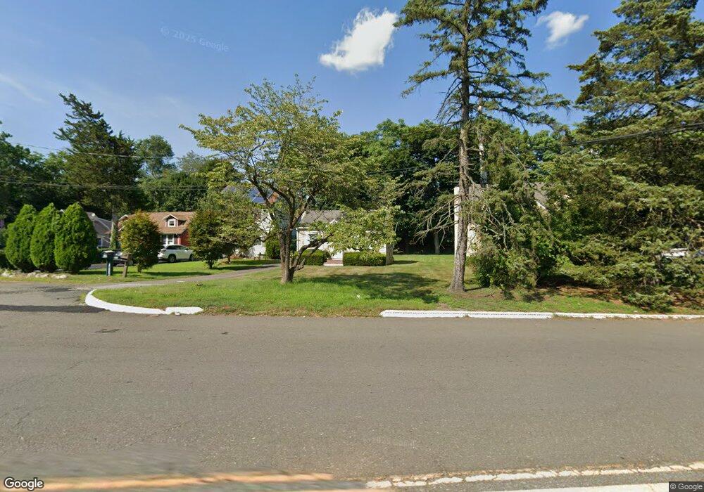 9 Mountainside Ave, Mahwah, NJ 07430 - photo 1