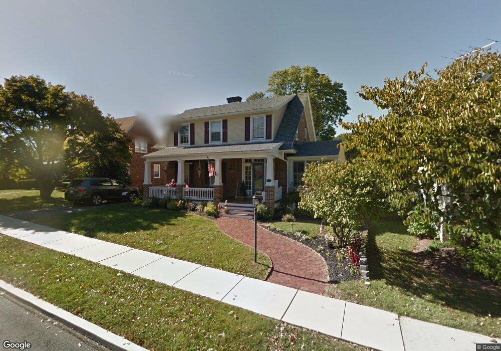 112 W 36th St, Reading, PA 19606 - photo 1