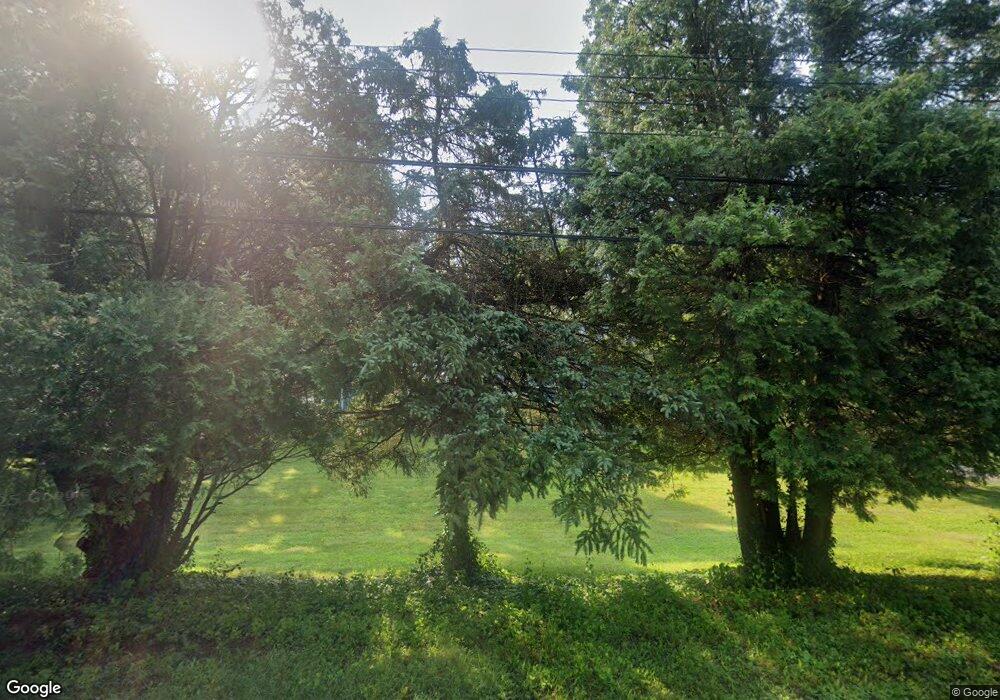 385 W River Rd, Orange, CT 06477 - photo 1