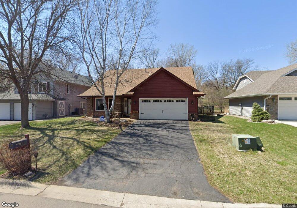 18743 Clear View Dr, Minnetonka, MN 55345 - photo 1