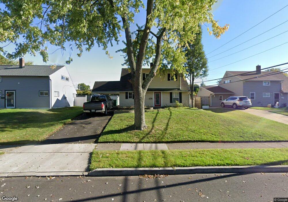 142 Idlewild Rd, Levittown, PA 19057 - photo 1