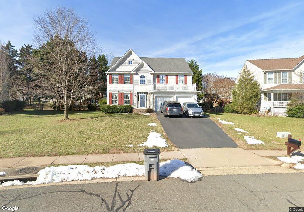 9456 Weeping Willow Dr, Manassas, VA 20110 - photo 1