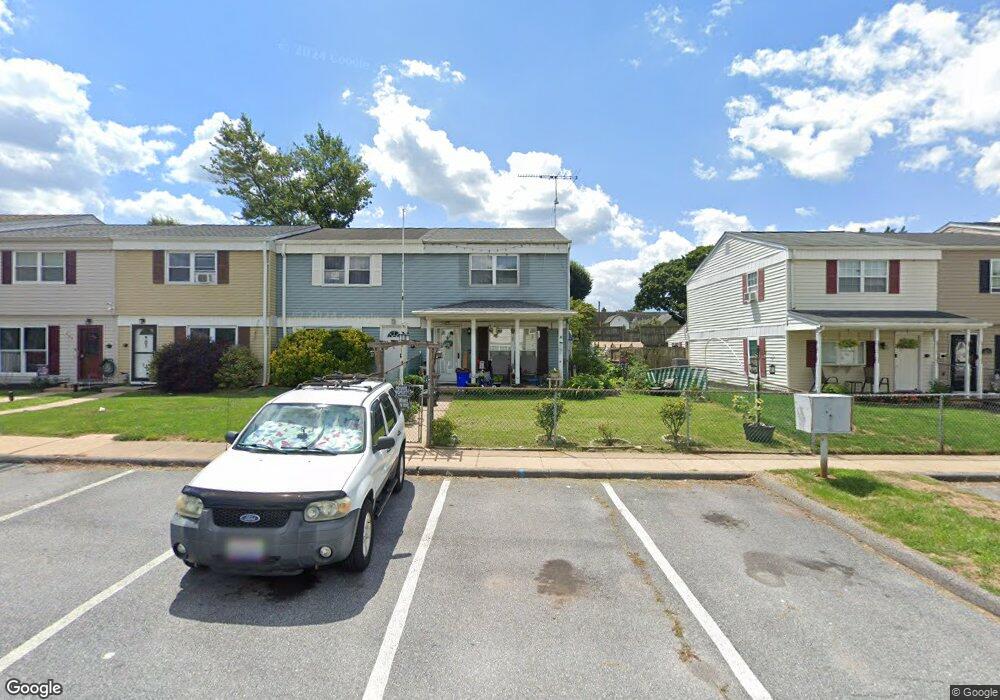 407 Red Tulip Ct, Taneytown, MD 21787 - photo 1