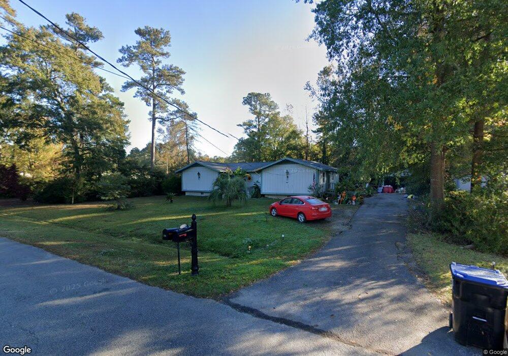 500 S Bennett St, Burgaw, NC 28425 - photo 1