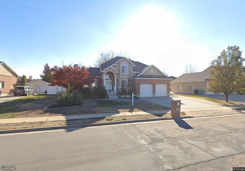 853 W 2300 S, Syracuse, UT 84075 - photo 1