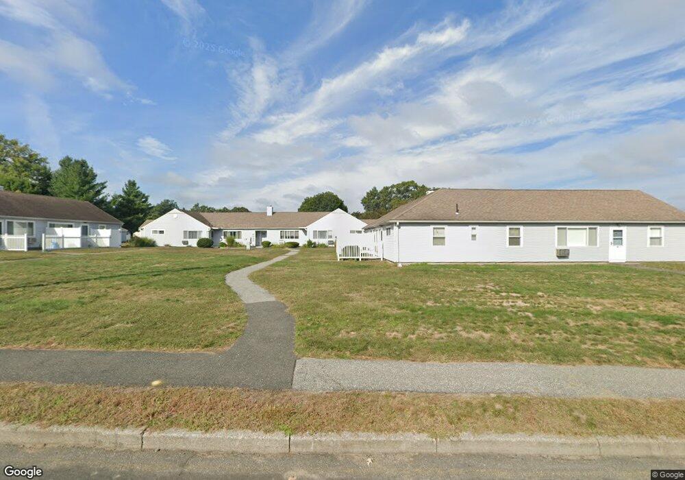 18 Fredette St unit J4, Chicopee, MA 01022 - photo 1