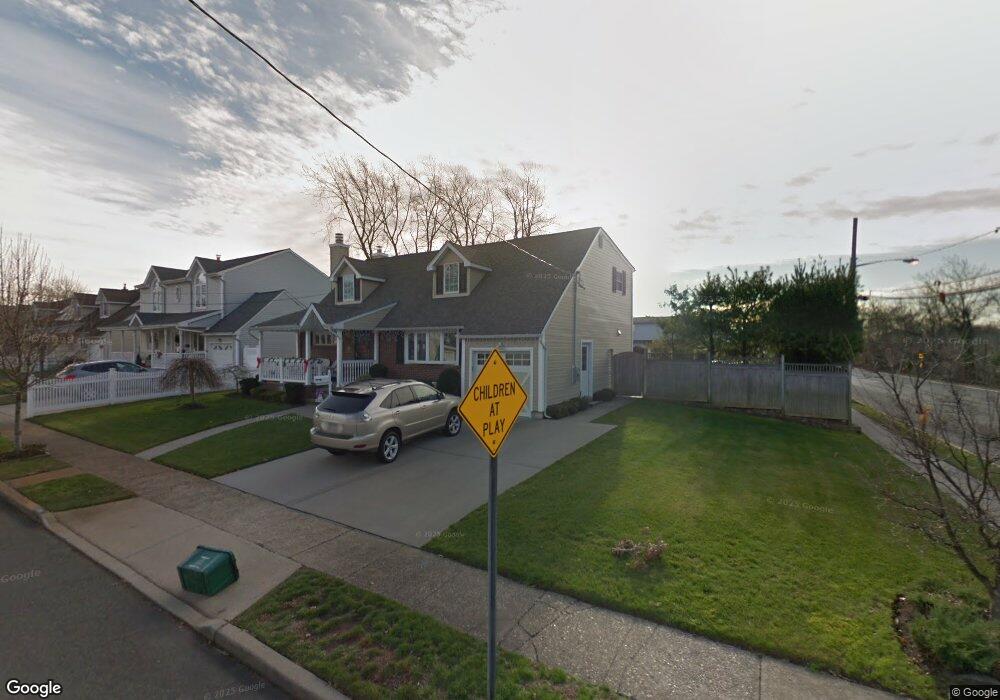 3756 Franklin Ave, Seaford, NY 11783 - photo 1