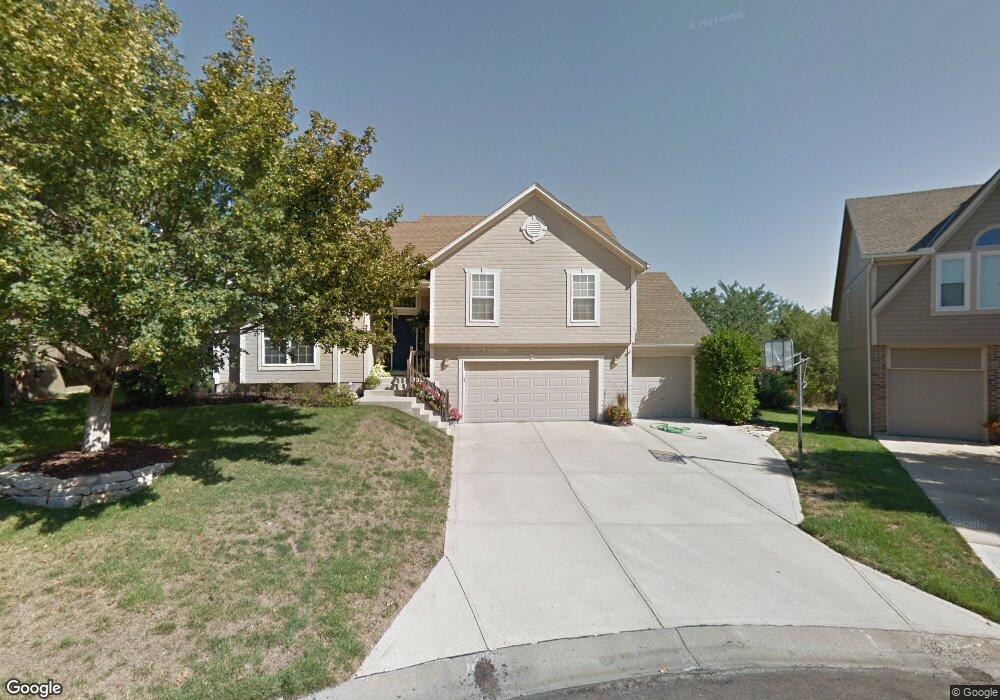 21414 W 47th Ct, Shawnee, KS 66218 - photo 1