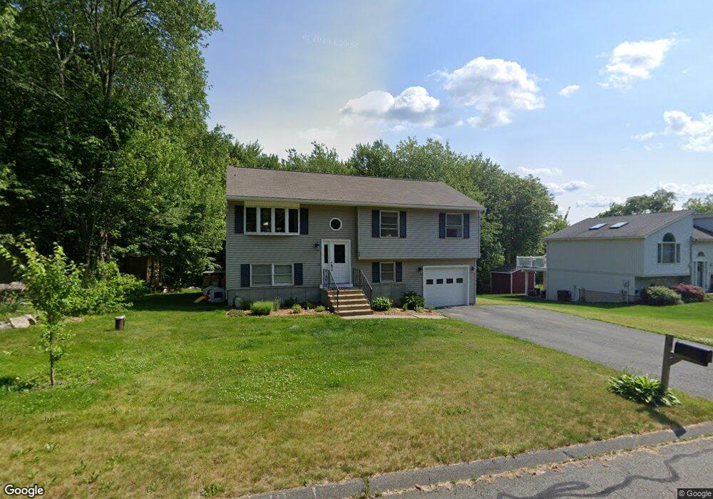 42 Oak Knoll Cir, Ludlow, MA 01056 - photo 1