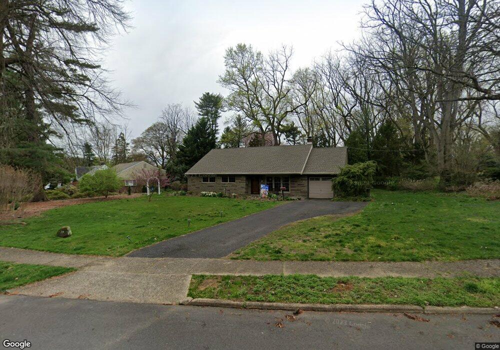 14 Circle Dr, Moorestown, NJ 08057 - photo 1