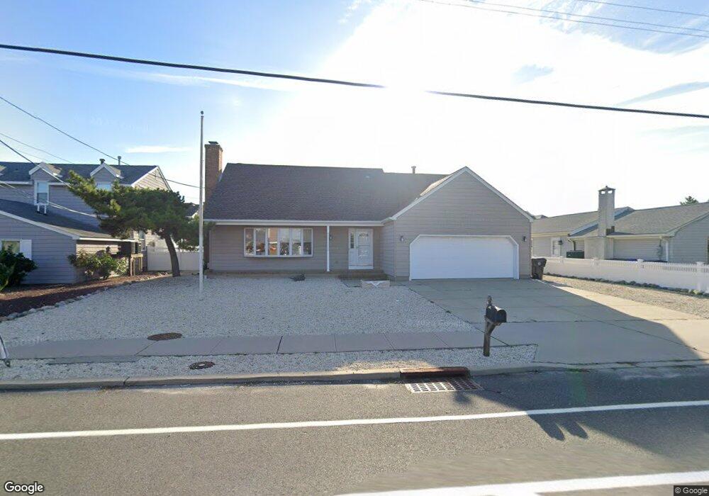 292 Highway 35 N, Mantoloking, NJ 08738 - photo 1