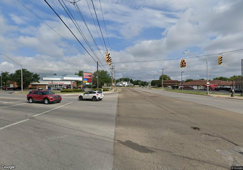 5576 Hall Rd unit DEER, Columbus, OH 43228 - photo 1