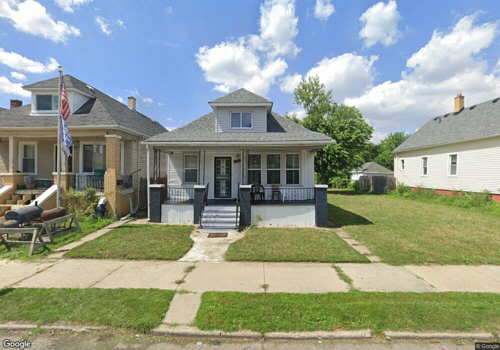 2340 Carpenter St, HamtraMcK, MI 48212 - photo 1