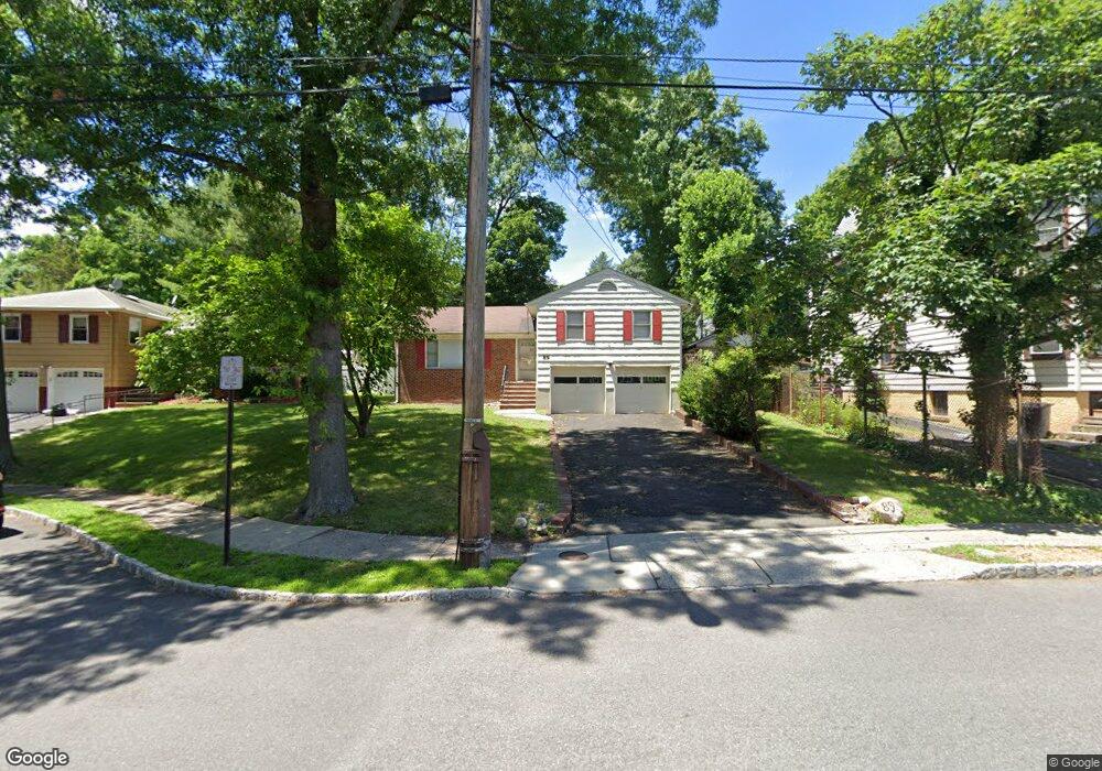 89 Oakridge Rd, West Orange, NJ 07052 - photo 1