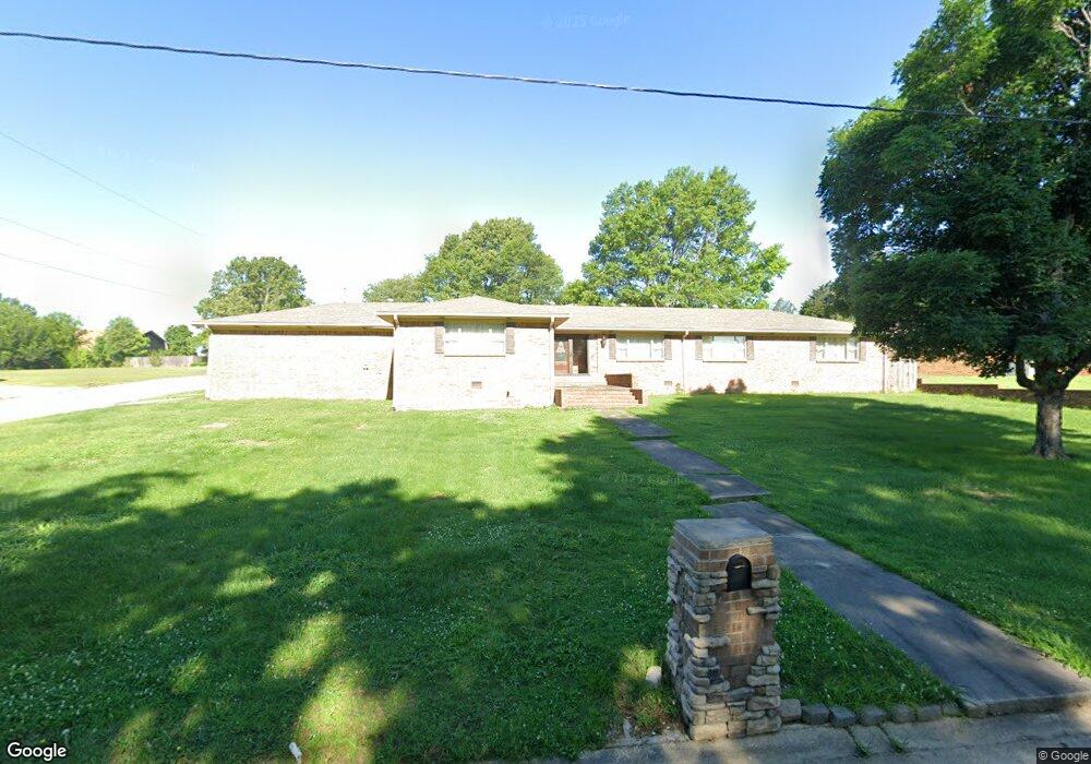 300 Bellwood Dr, Paragould, AR 72450 - photo 1