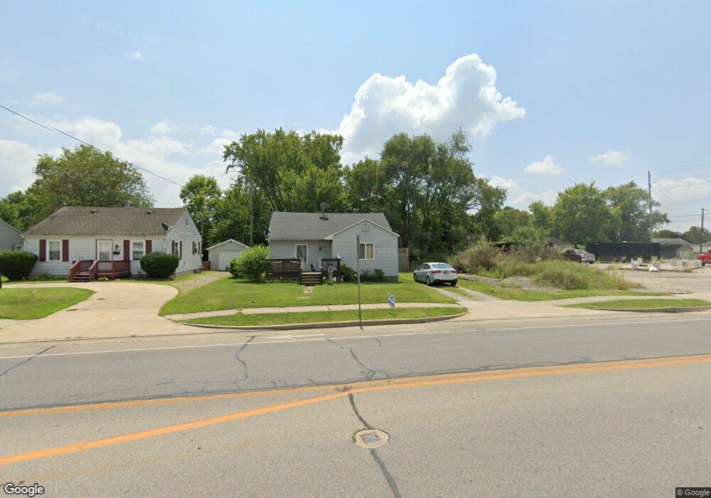 2911 17th St, Columbus, IN 47201 - photo 1