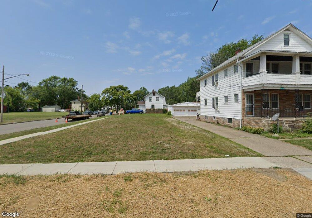 3030 Grove, Lorain, OH - photo 1