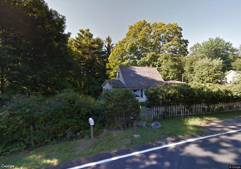 4 Whitehall Rd, New Fairfield, CT 06812 - photo 1