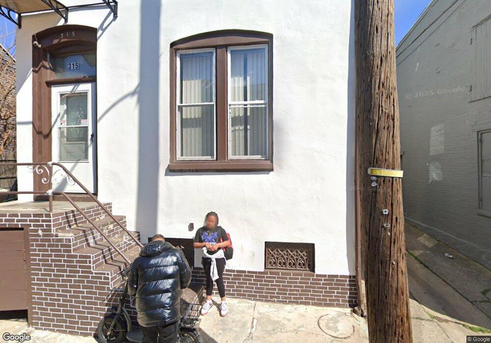 317 Mulberry St, Reading, PA 19604 - photo 1