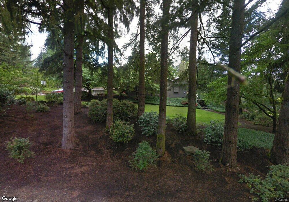 18029 Skyland Cir, Lake Oswego, OR 97034 - photo 1