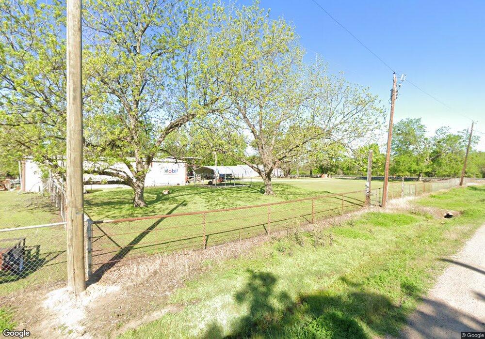 310 S Goodin Ave, Corsicana, TX 75109 - photo 1