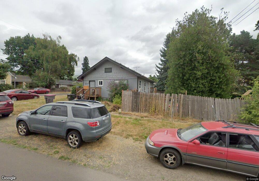 584 SE Jefferson St, Lafayette, OR 97127 - photo 1