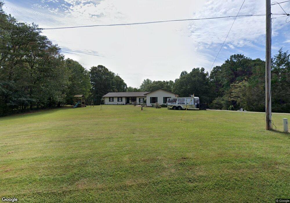 4768 Newton Dr, Gainesville, GA 30506 - photo 1