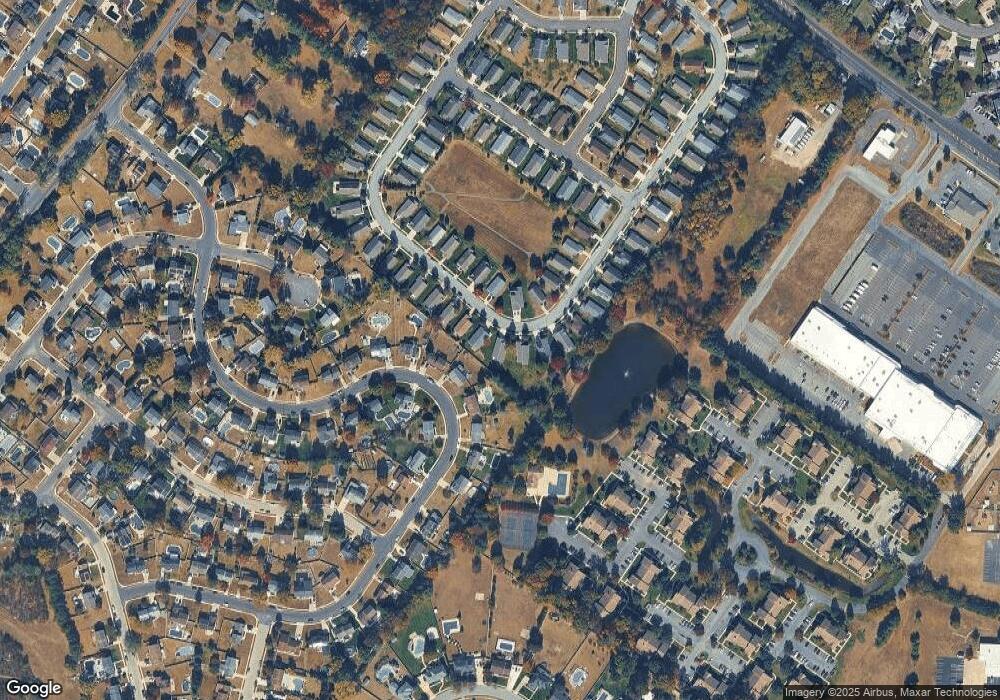 68 Maple Leaf Cir, Sewell, NJ 08080 - photo 1