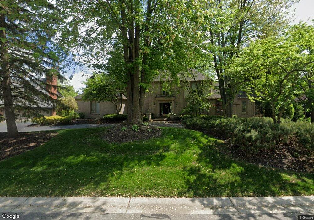 331 Wilshire Dr, Bloomfield Hills, MI 48302 - photo 1