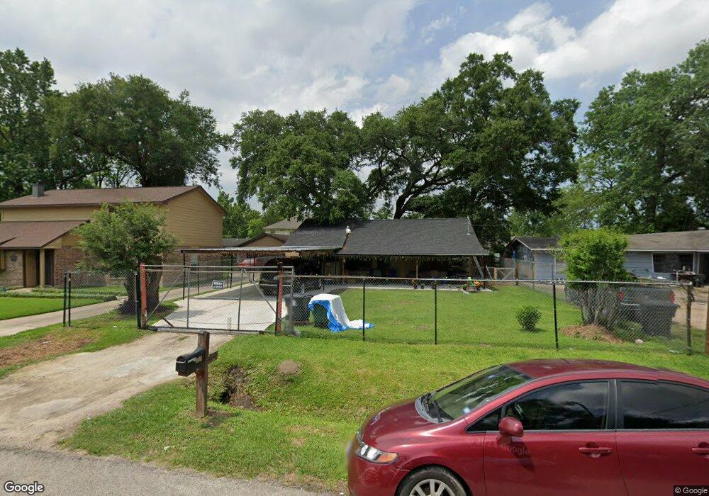 7613 Crofton St, Houston, TX 77028 - photo 1