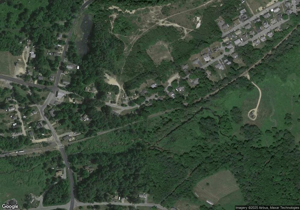 96 Peach St, Barre, MA 01005 - photo 1