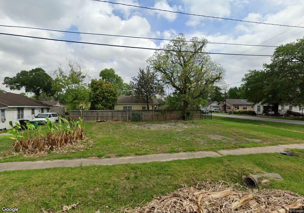 3129 Coal St, Houston, TX 77026 - photo 1