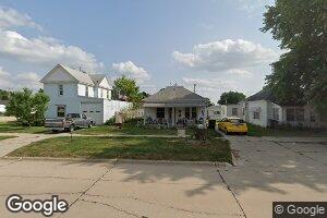 204 W Locust Ave, Plainview, NE 68769