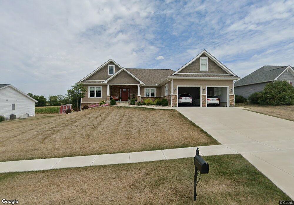 1600 Brooke Park Dr, Circleville, OH 43113 - photo 1